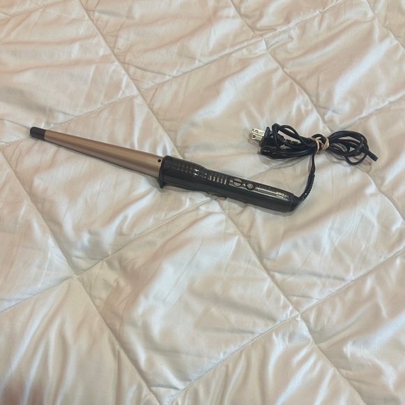 NWOT Sleek Black and Silver Curling Wand - Picture 5 of 5